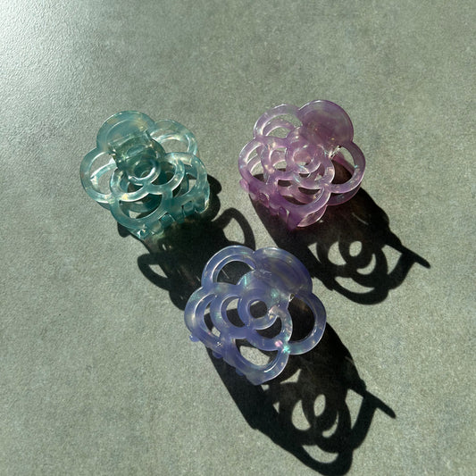 Minimal Çiçek Figürlü Kemik Asetat Yüksek Kalite Toka