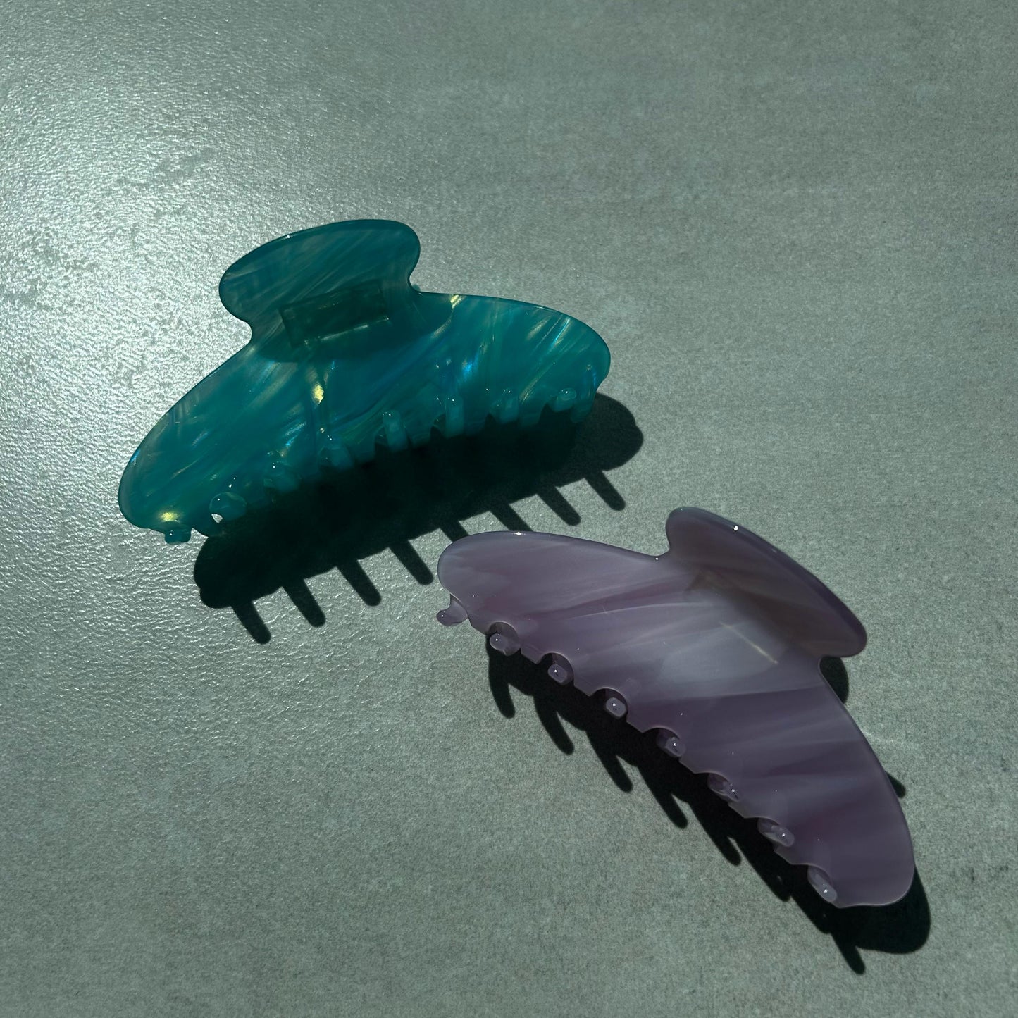 Minimal Hair Claw